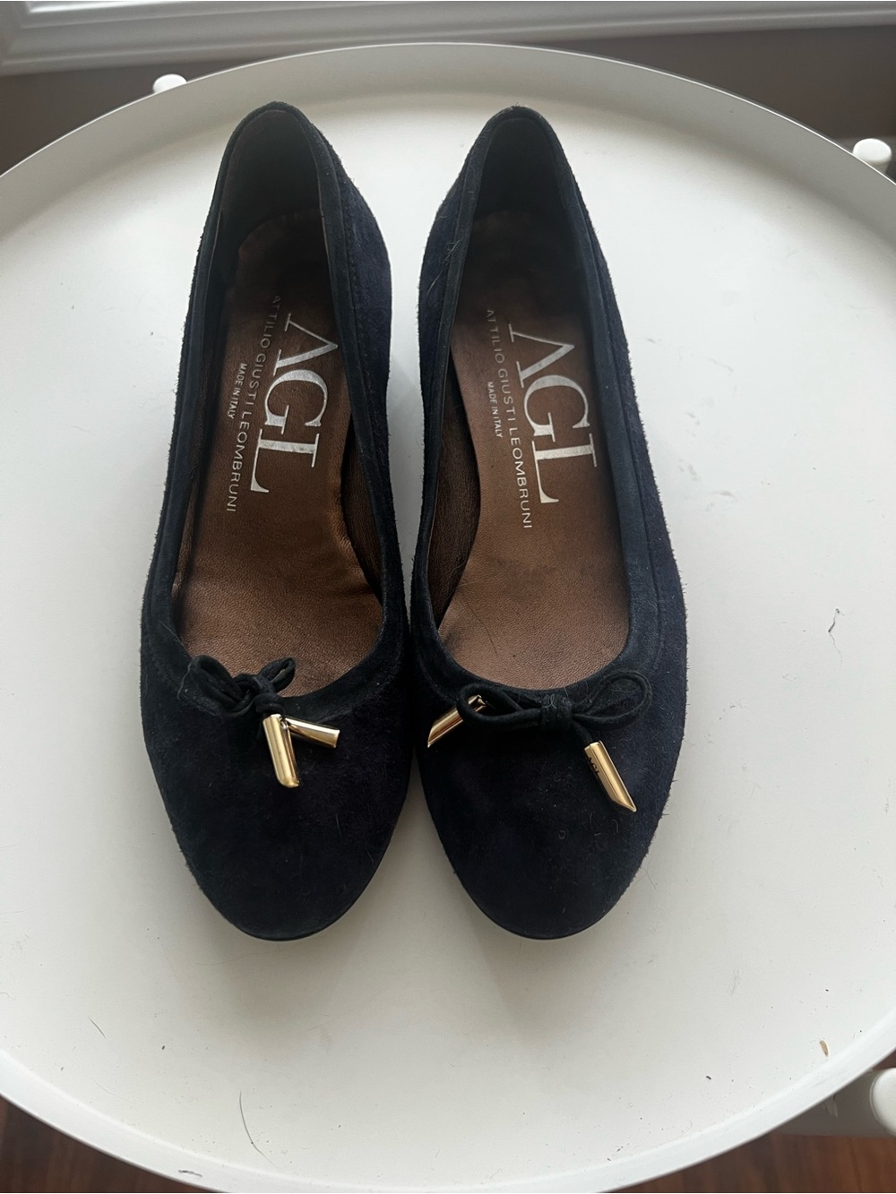 AGL Black Suede Ballet Flats with Bow and Gold-Tone Tips